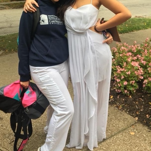 BCBGeneration White Prom Dress - Picture 9 of 10